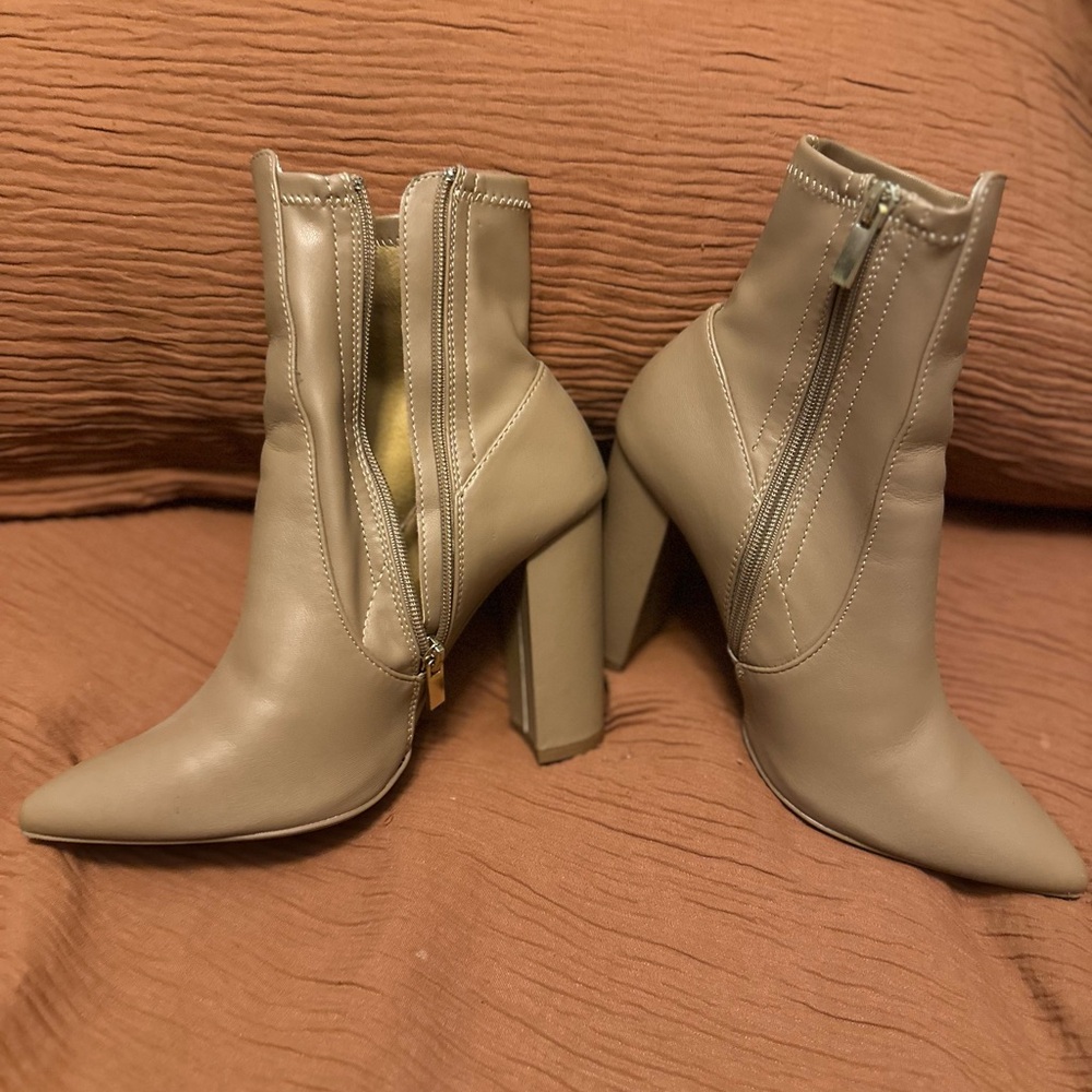 Cupid Taupe Heeled Boots